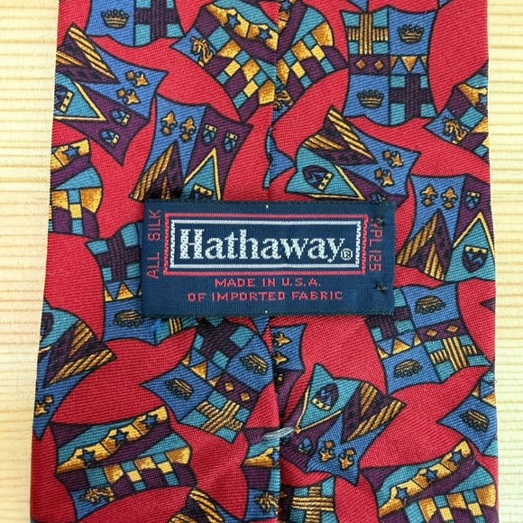 VTG Hathaway Men Silk Tie Red Blue Flag Shield Regal Crest Academic 90s USA Made - Picture 2 of 4